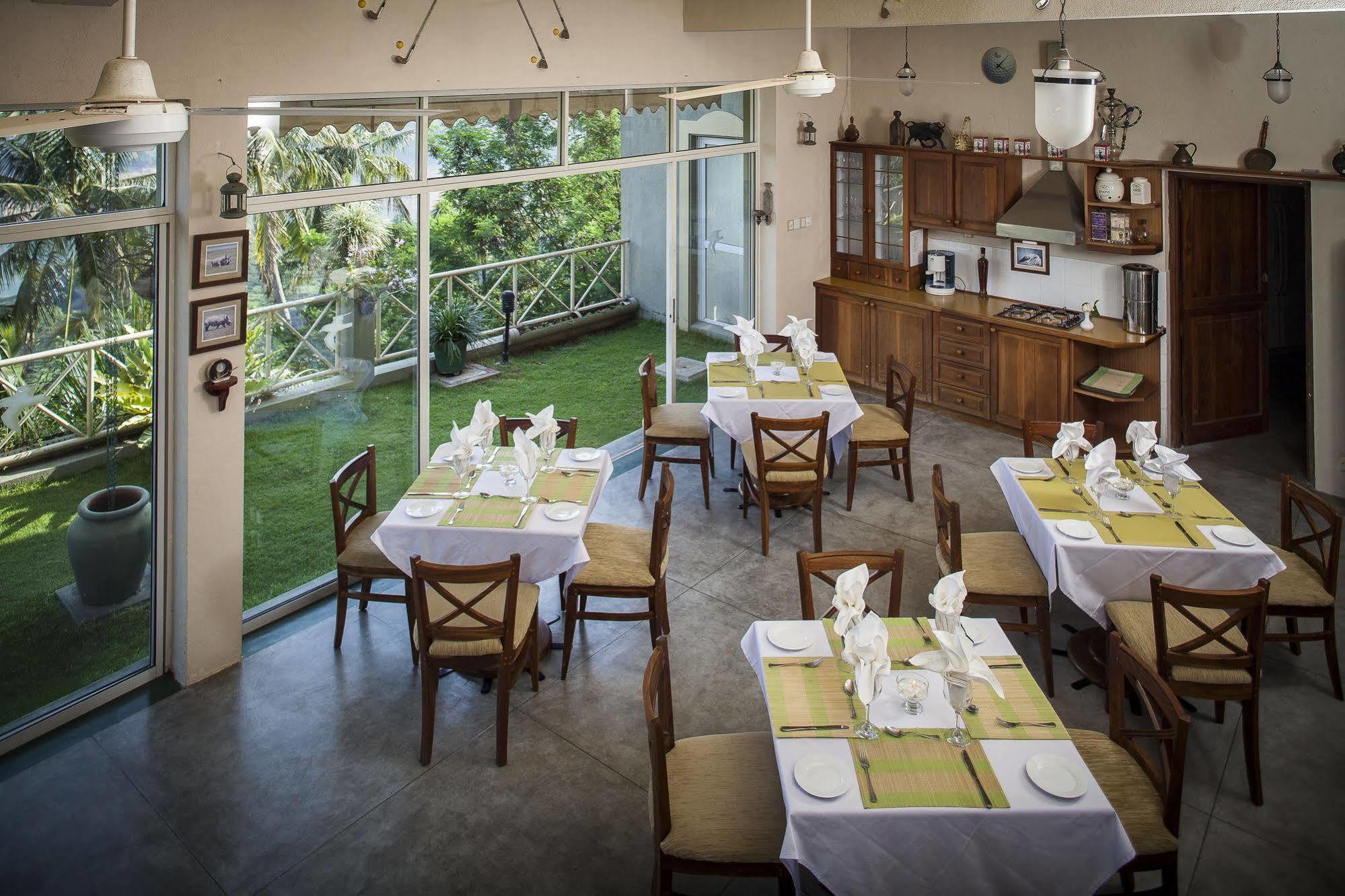 Albatross Boutique Villa 康提 外观 照片